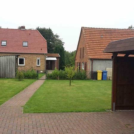 Ferienzimmer / Monteurzimmer Rostocker Heide Apartment Klein Kussewitz Exterior foto